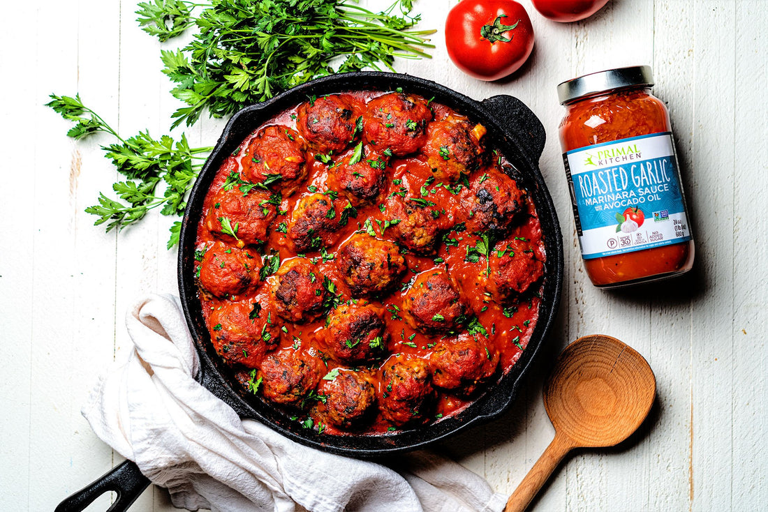 Whole30 Meatballs with Zoodles and Roasted Garlic Marinara